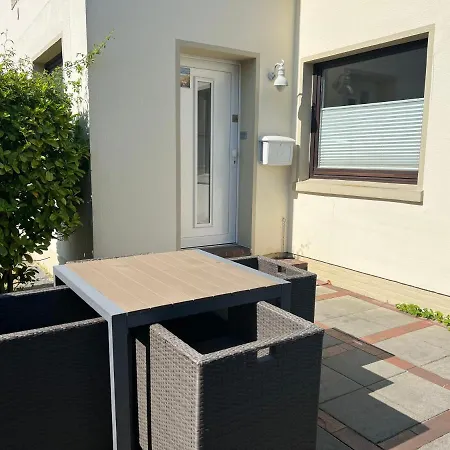 Meike 2 - Ebenerdige Mit Terrasse Und Kleinem Garten Apartment Wangerooge